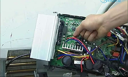 金塔美的空调电话是多少